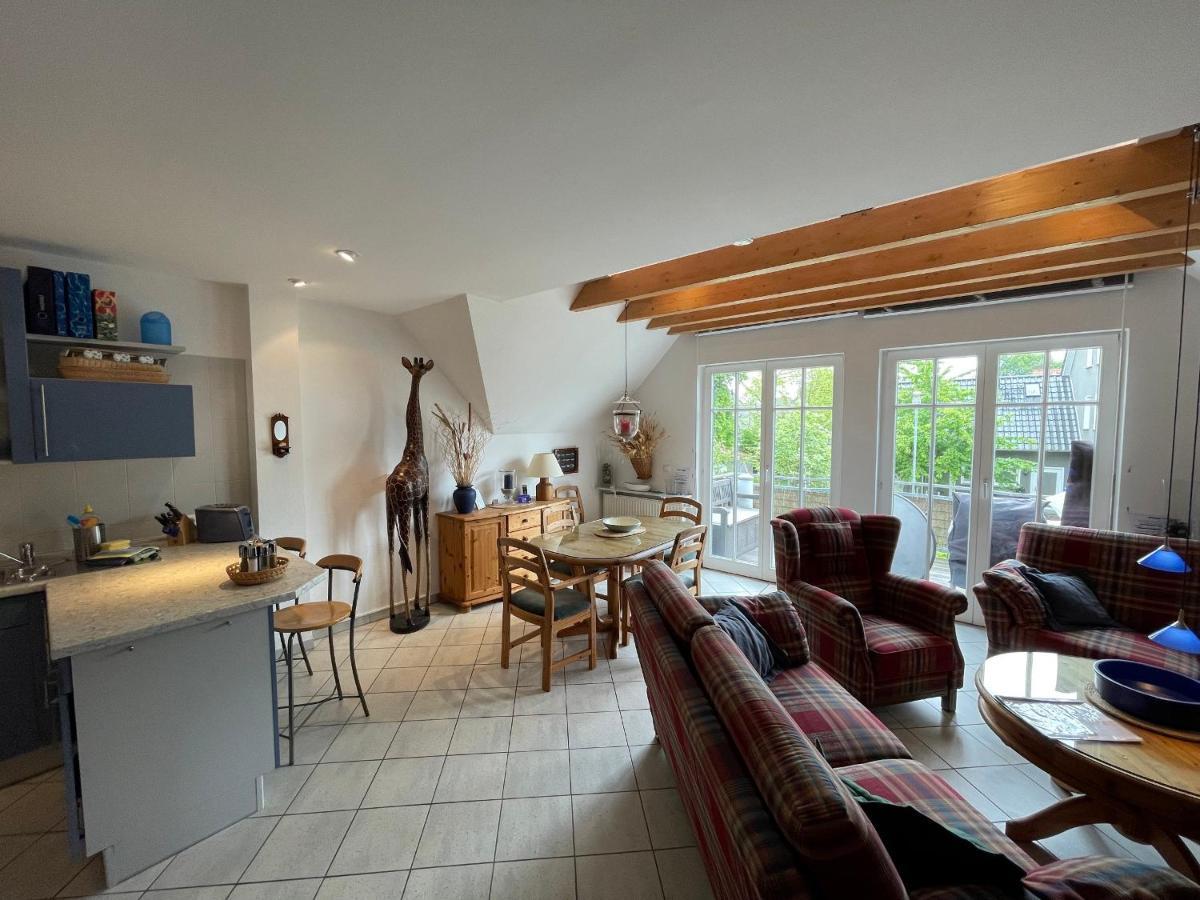 Alte Reihe 9 Wohnung 5 Zingst Esterno foto