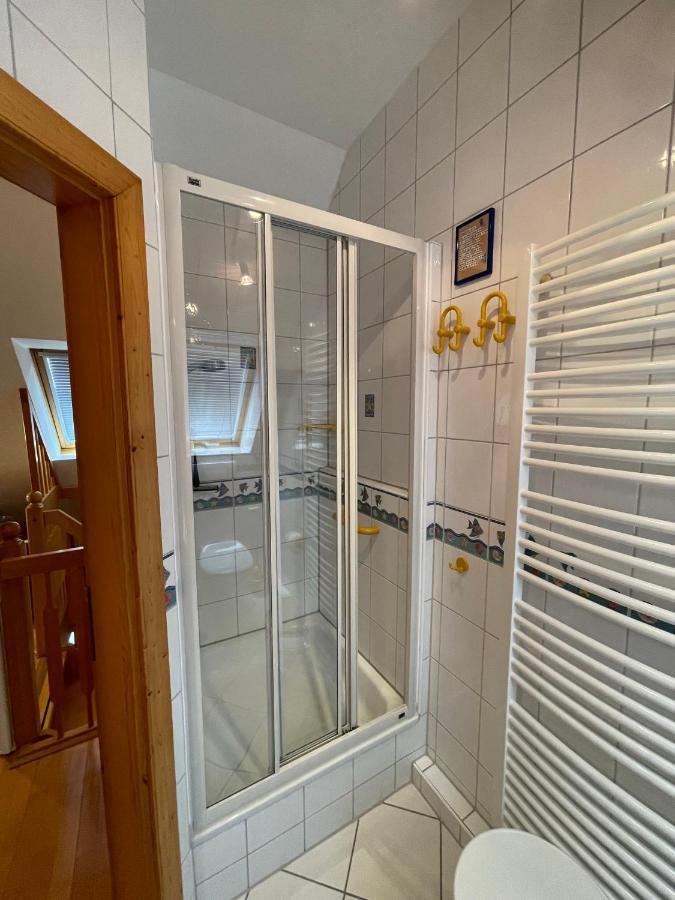 Alte Reihe 9 Wohnung 5 Zingst Esterno foto